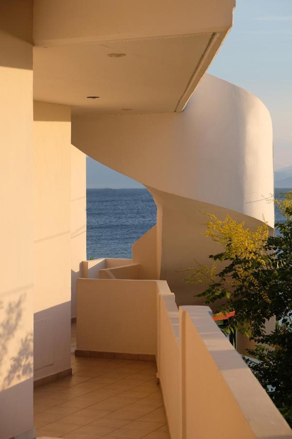 Lappas Rooms Rovies Dış mekan fotoğraf
